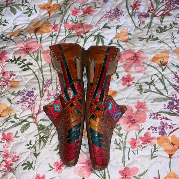 Huarachitos - Picture 5 of 6